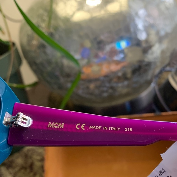 Authentic MCM star Studs 55 acetate Colorblock sunglasses - Picture 8 of 15